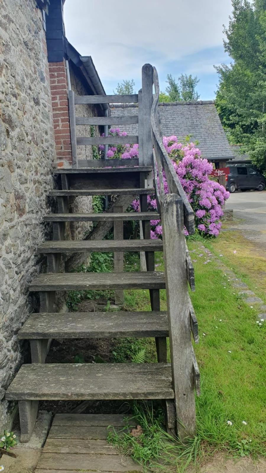 L'Auberge De La Porte แซงต์-ชูออง-เดส์-เกเรต์ ภายนอก รูปภาพ