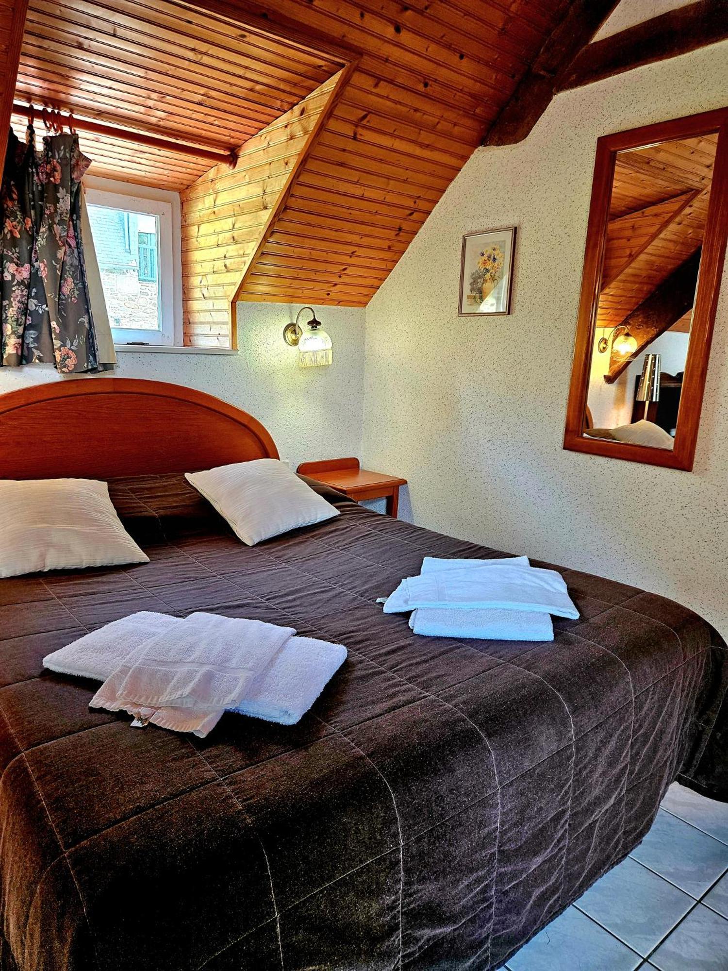 L'Auberge De La Porte แซงต์-ชูออง-เดส์-เกเรต์ ห้อง รูปภาพ